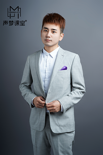 陈亿